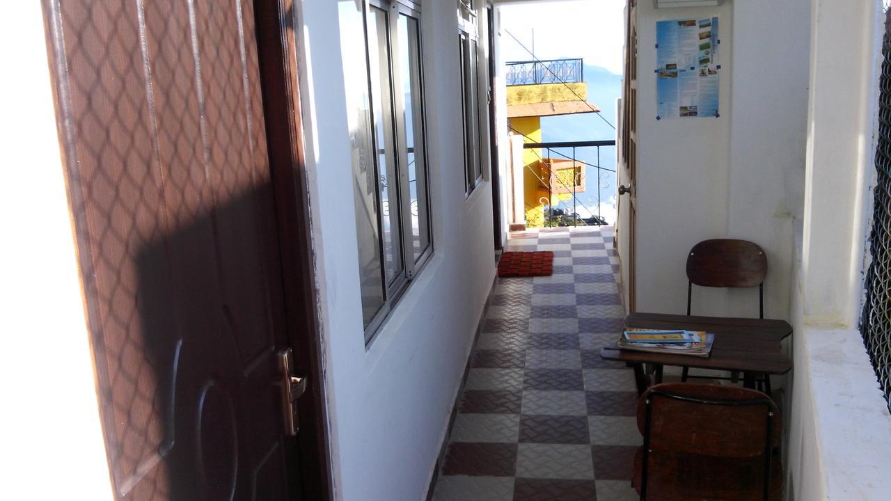 Himalayan Inn Homestay Дарджилинг Екстериор снимка
